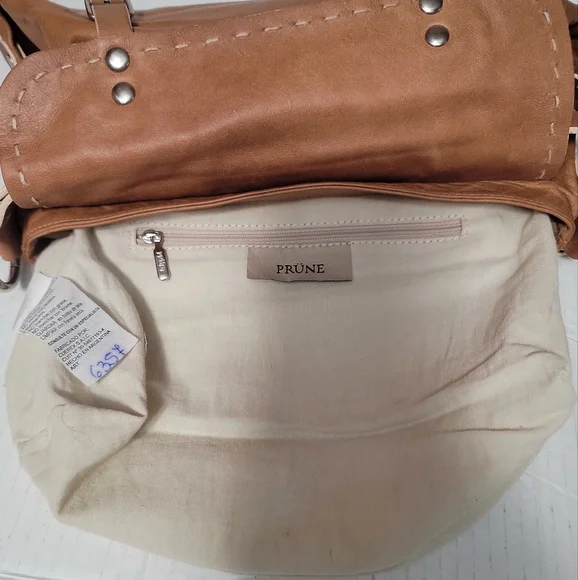 PRÜNE Leather Shoulder Bag - Picture 10 of 11